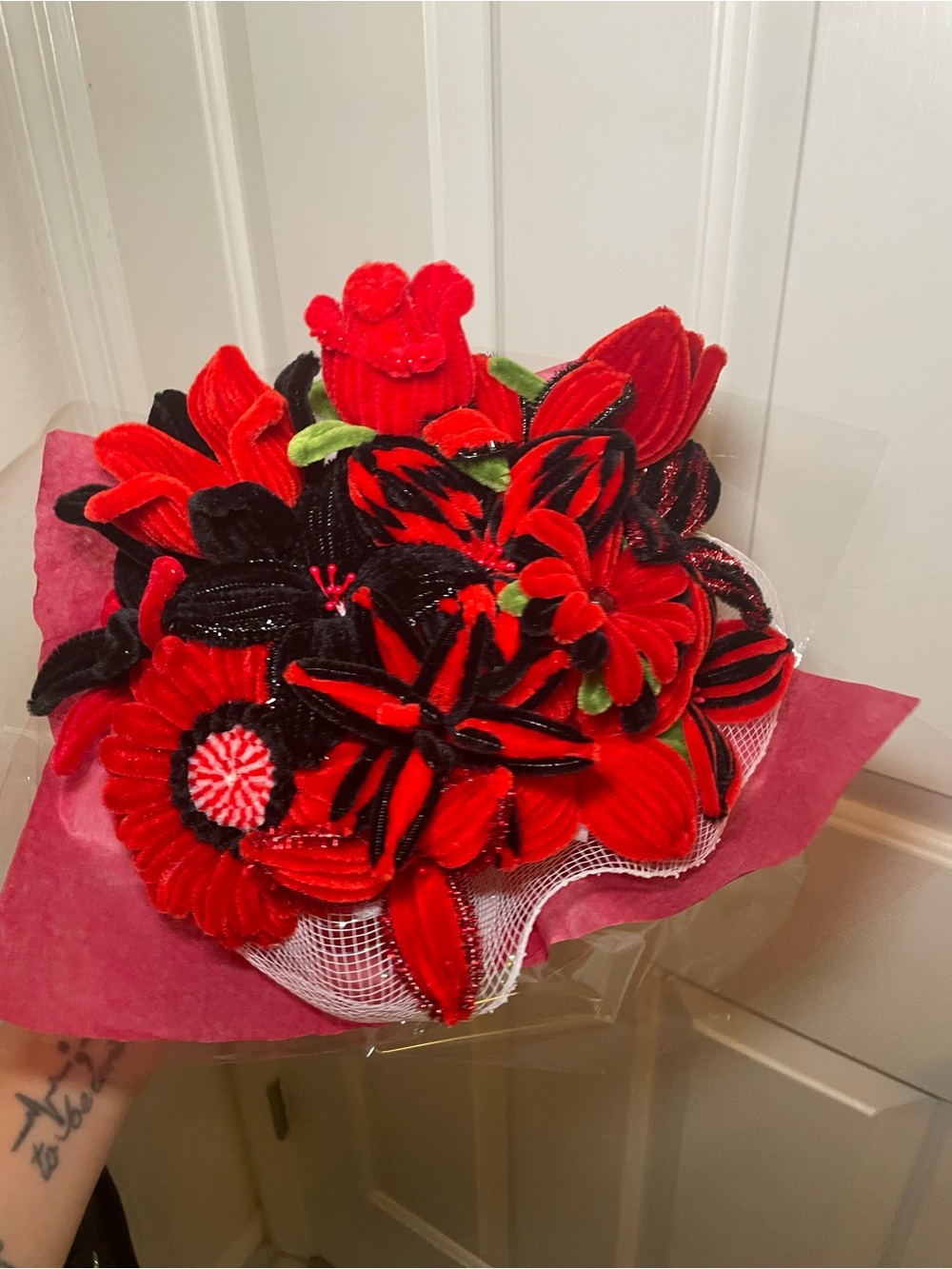 Red & black handmade pipe cleaner flower bouquet Gift for anniversary /birthday